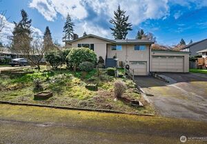 photo 1 of 2315 N 171st Street, Shoreline, WA 98133