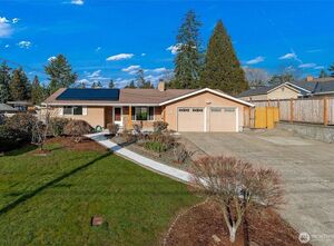 photo 1 of 9812 S 212th St Kent, WA 98031