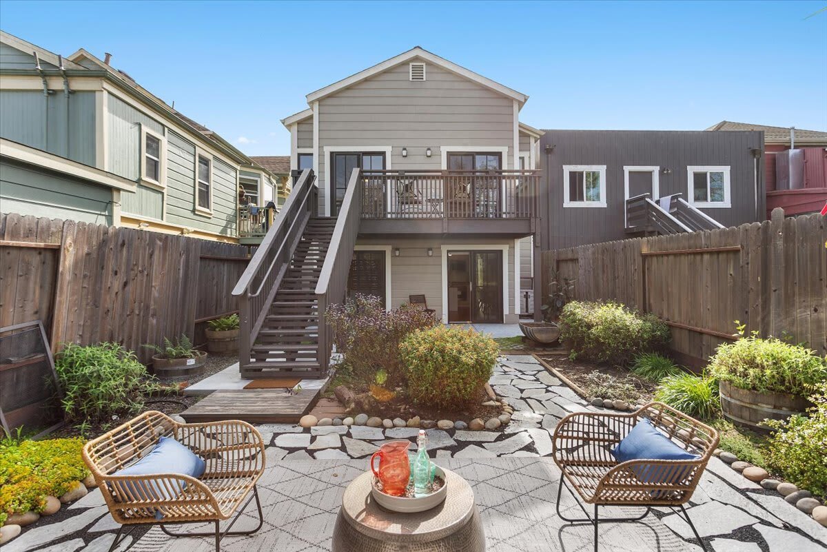 #XXXXhtmlcaption1864002