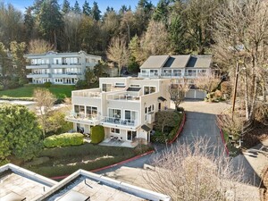 photo 1 of 2325 Harbor Avenue SW Unit B1, Seattle, WA 98126