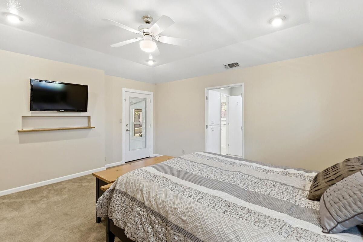 #XXXXhtmlcaption1866357