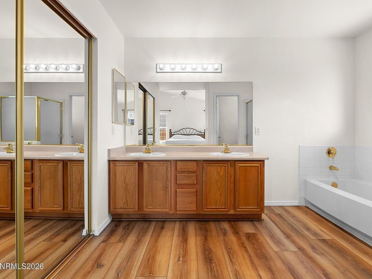 #XXXXhtmlcaption1867271