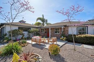 photo 1 of 637 S Baywood Ave, San Jose, CA 95128