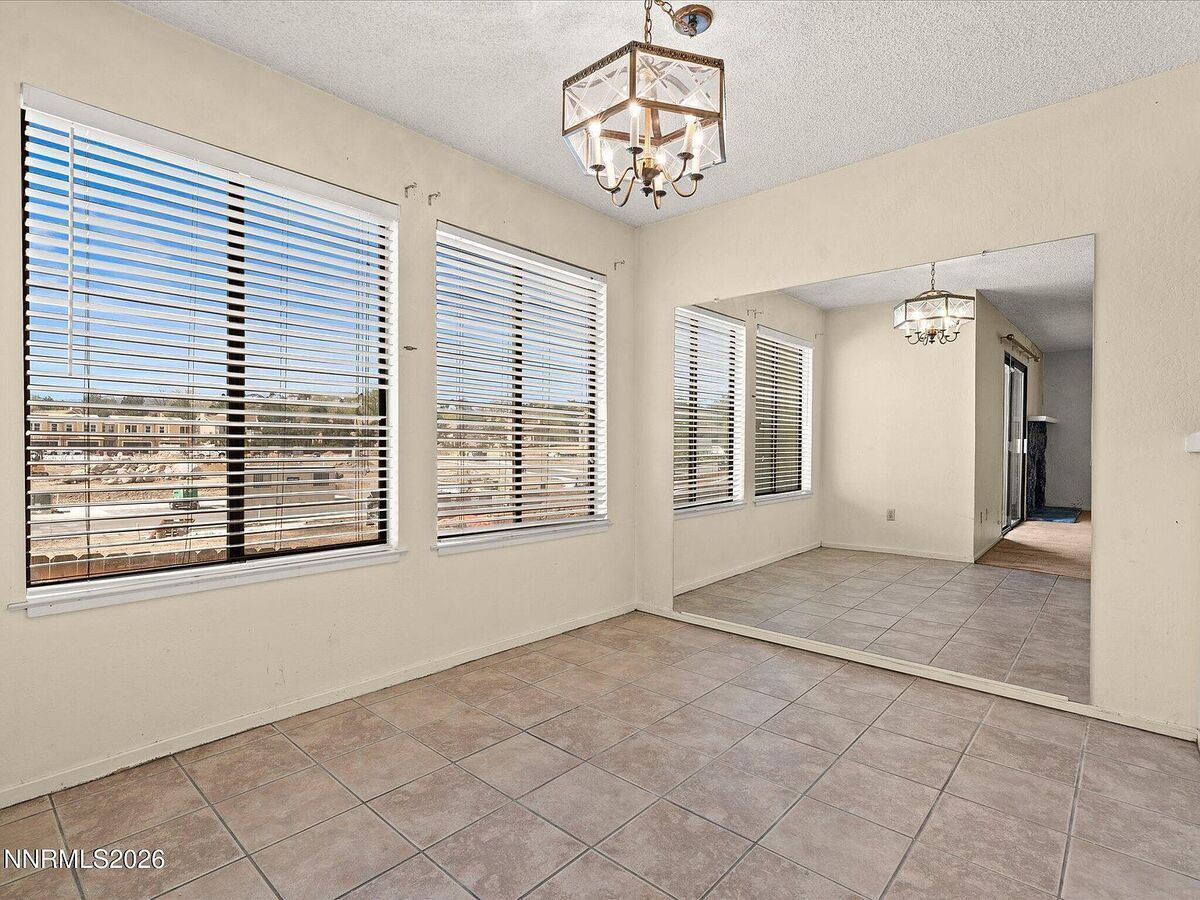 #XXXXhtmlcaption1868914