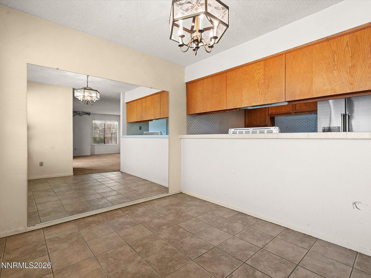 #XXXXhtmlcaption1868915