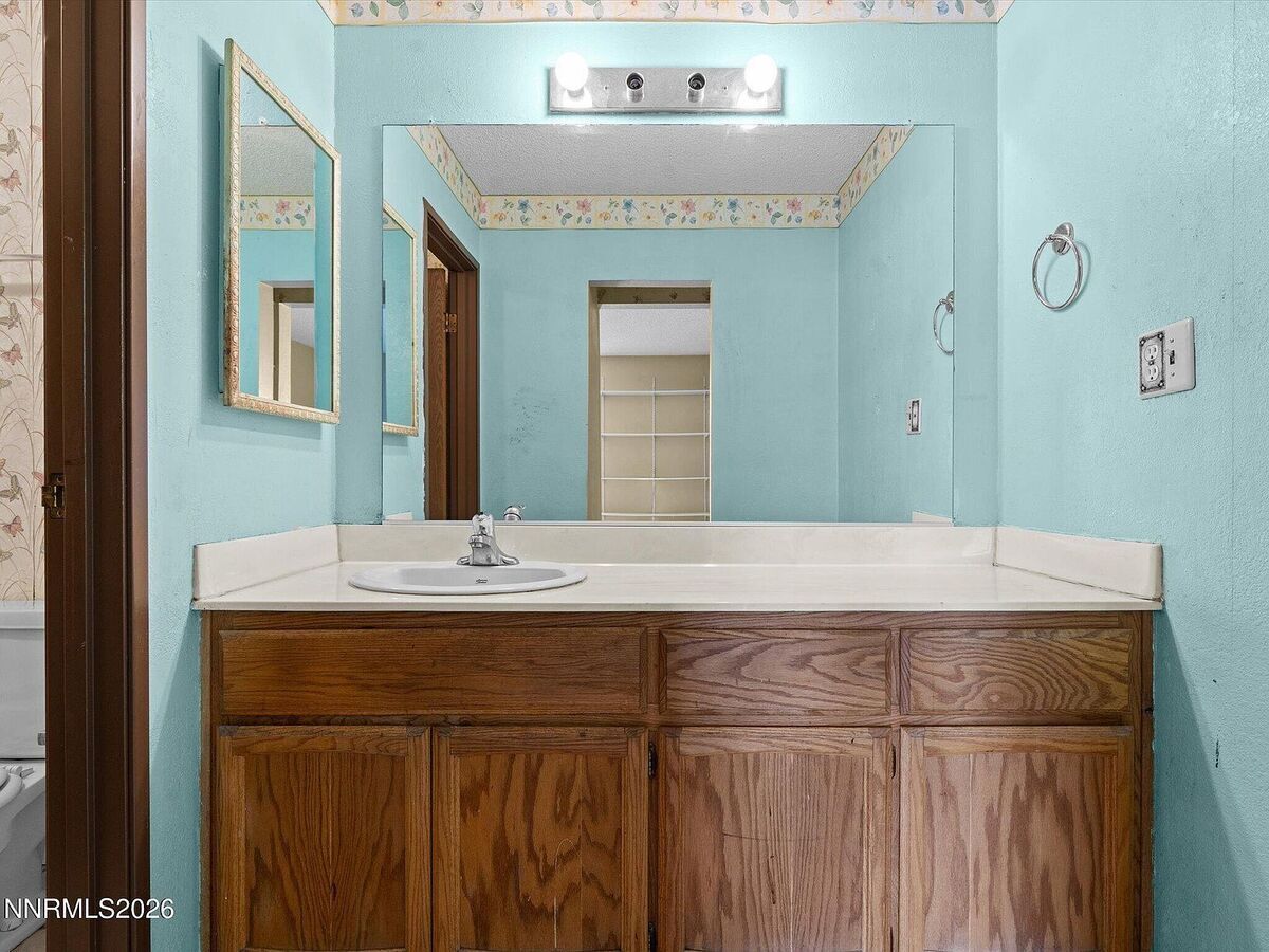 #XXXXhtmlcaption1868922