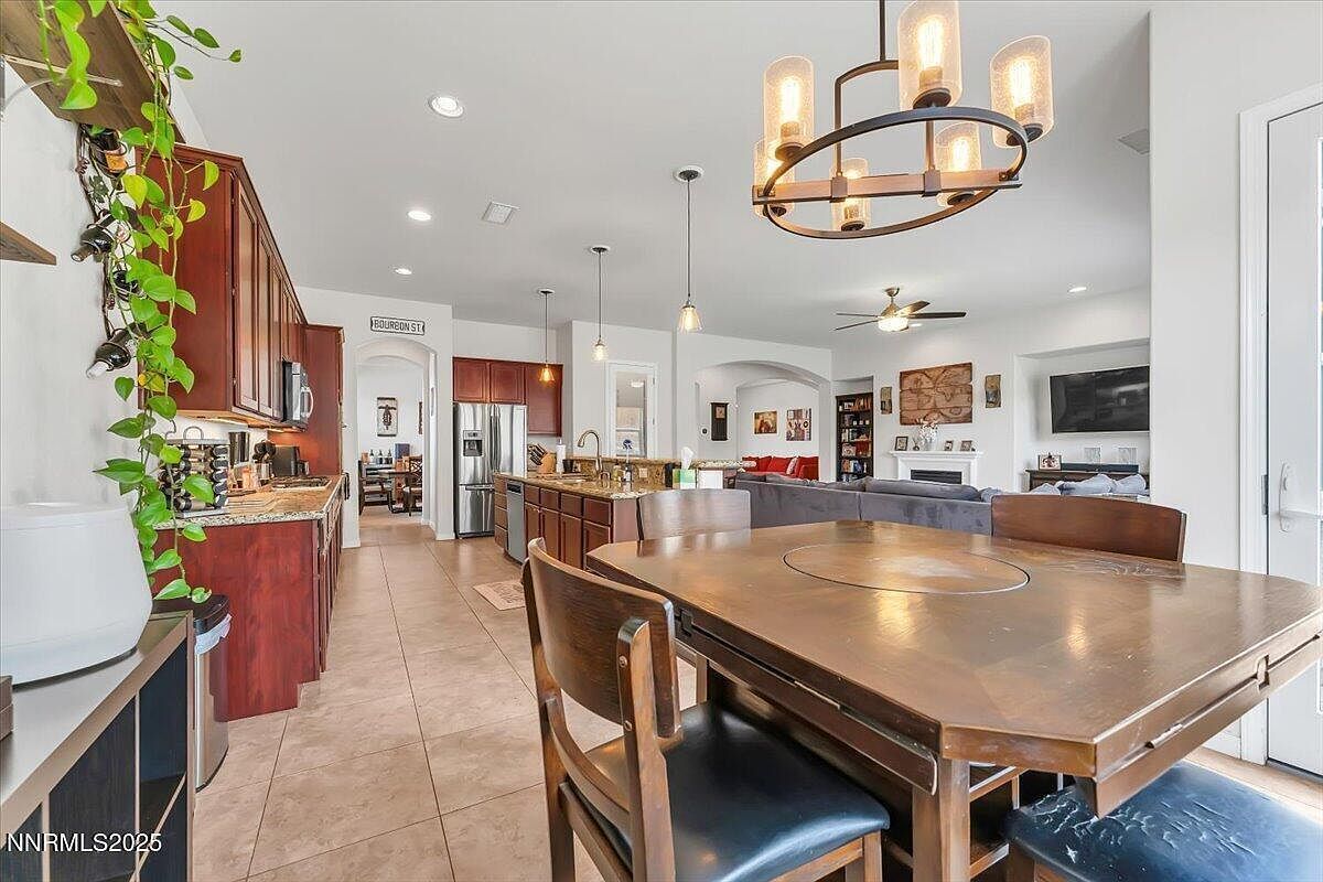 #XXXXhtmlcaption1869417