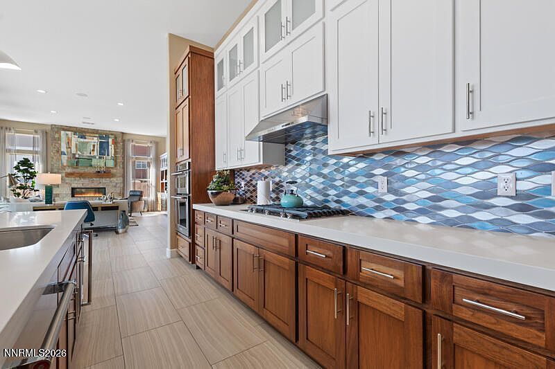 #XXXXhtmlcaption1870726