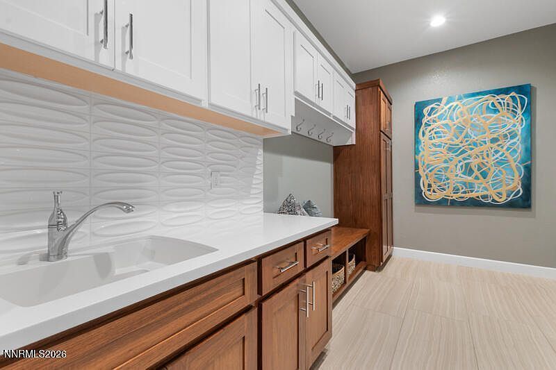 #XXXXhtmlcaption1870737