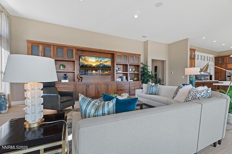 #XXXXhtmlcaption1870734