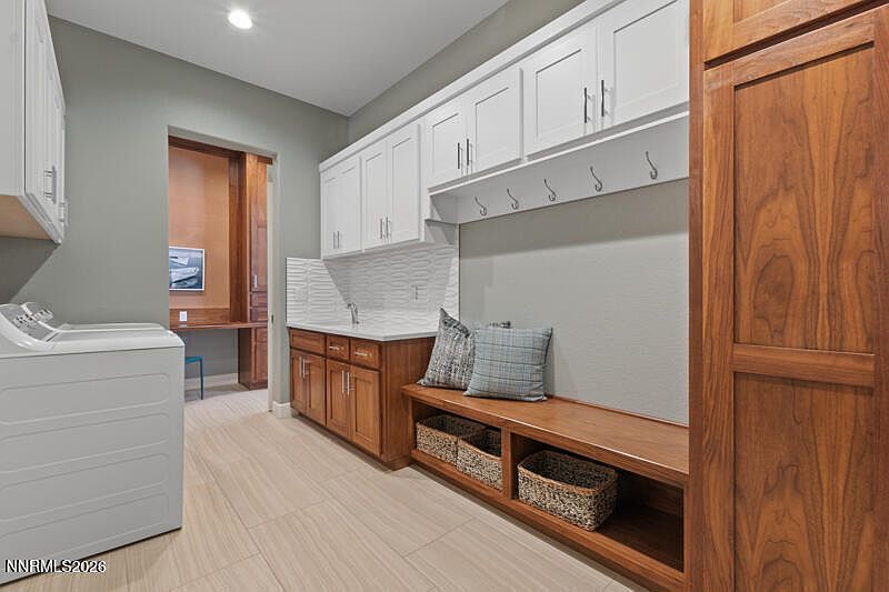 #XXXXhtmlcaption1870738