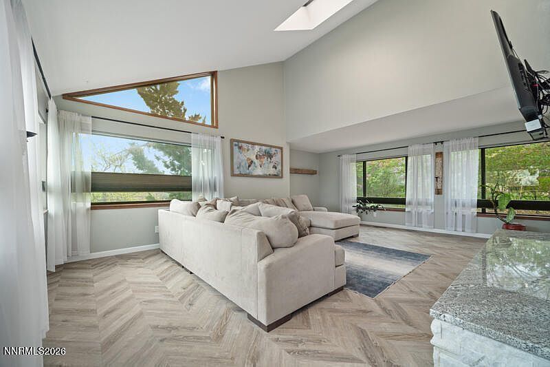 #XXXXhtmlcaption1871018