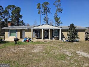 photo 1 of 2464 Savannah Hwy, Sylvania, GA 30467