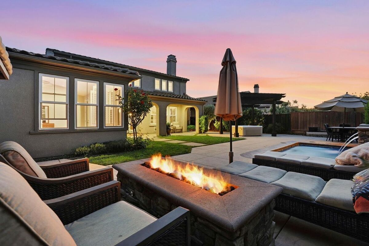 #XXXXhtmlcaption1875788