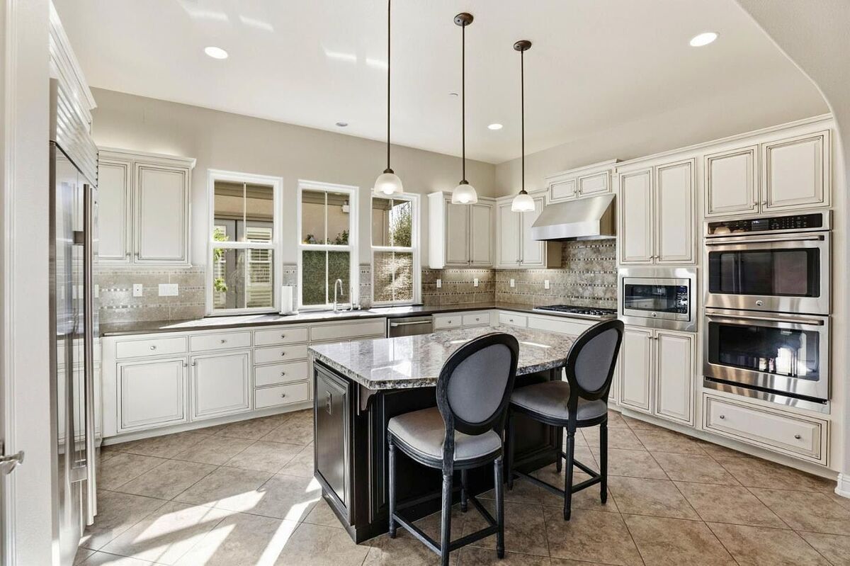 #XXXXhtmlcaption1875763