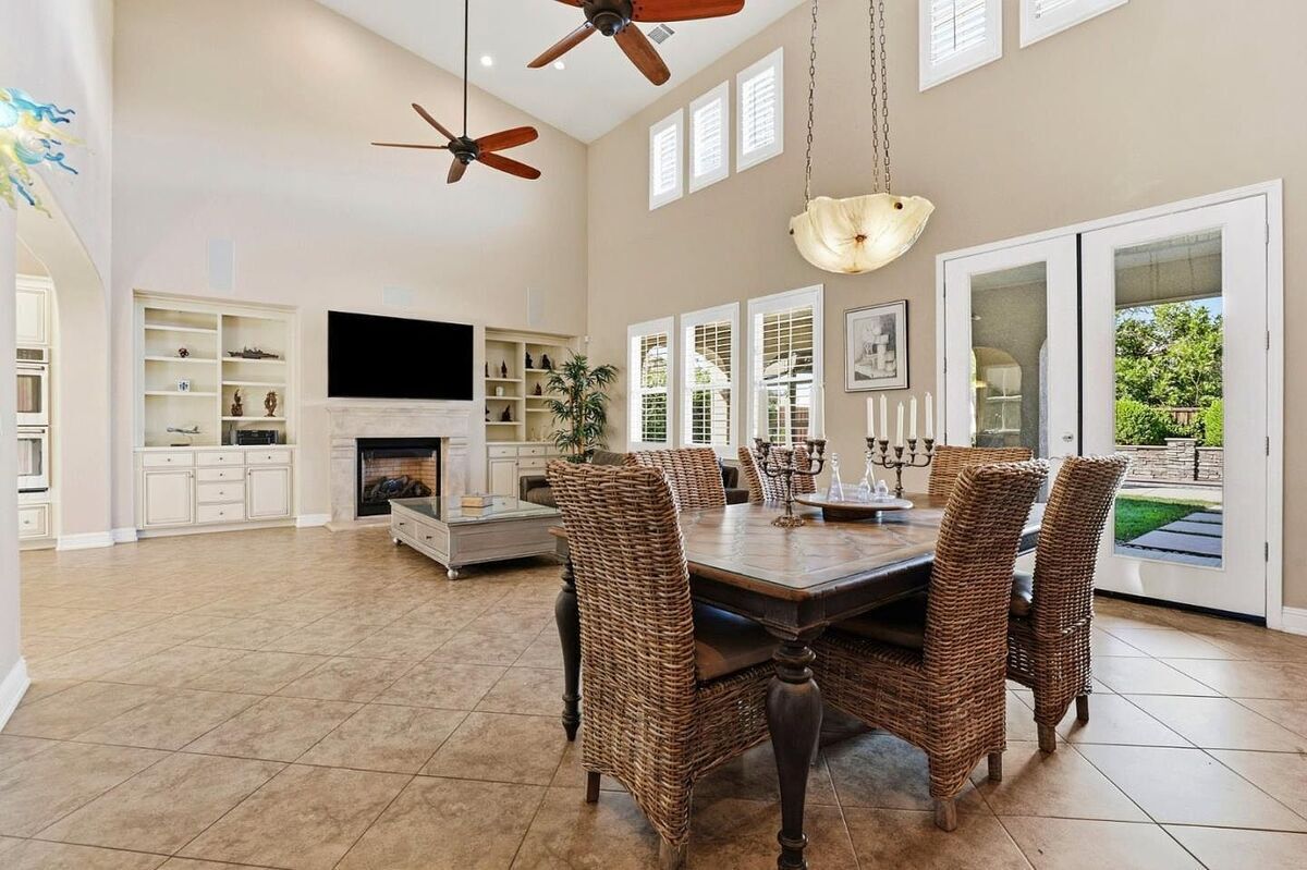 #XXXXhtmlcaption1875768