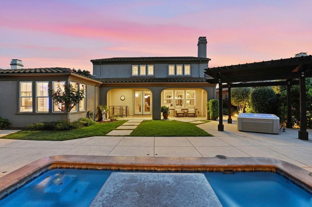 #XXXXhtmlcaption1875787