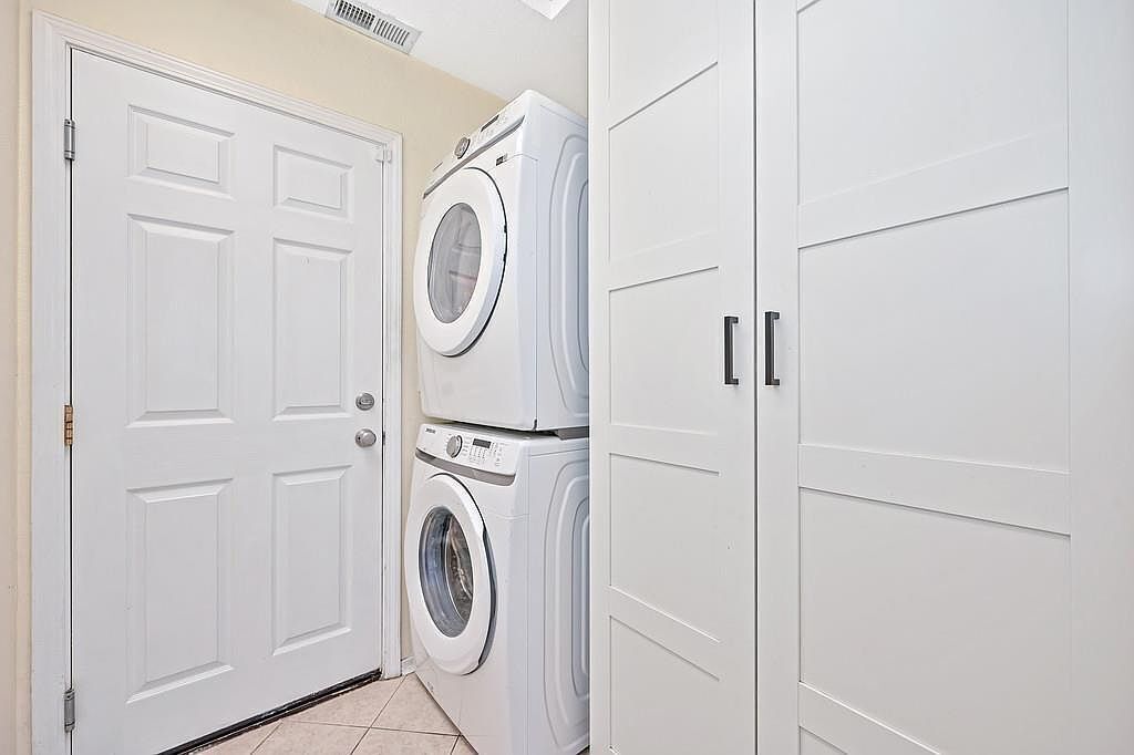 #XXXXhtmlcaption1873910