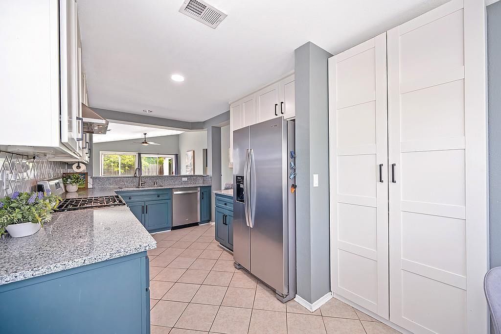 #XXXXhtmlcaption1873896