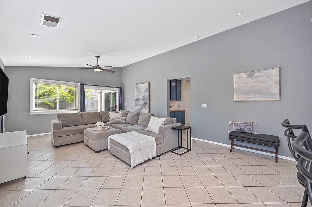 #XXXXhtmlcaption1873887