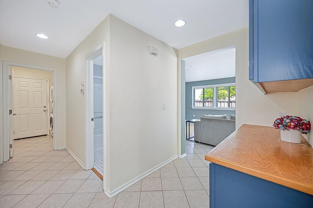 #XXXXhtmlcaption1873905