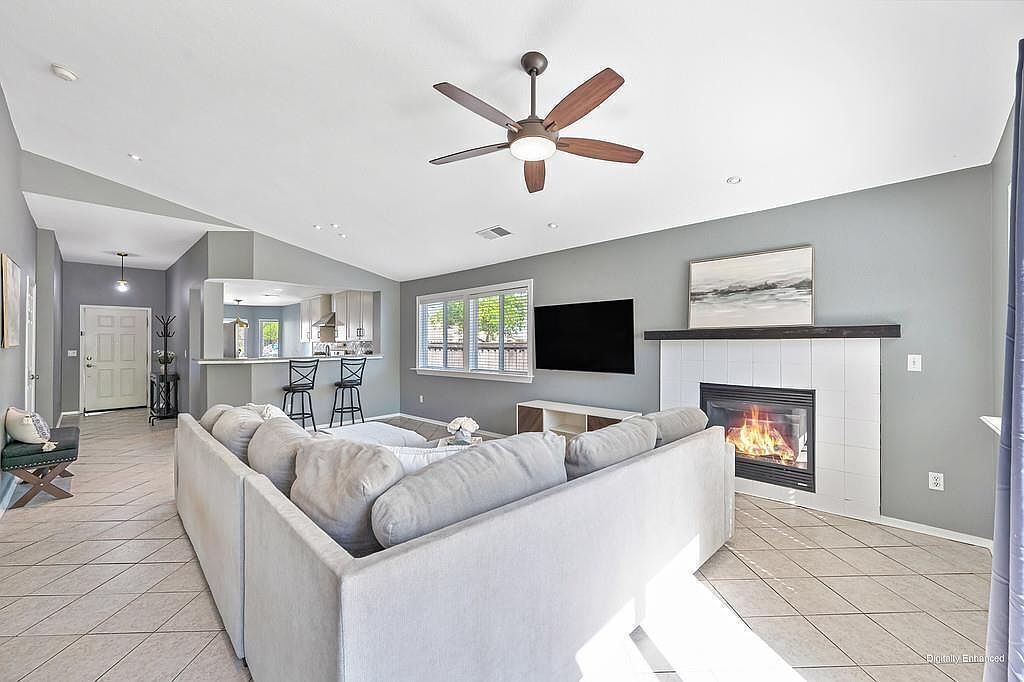 #XXXXhtmlcaption1873890