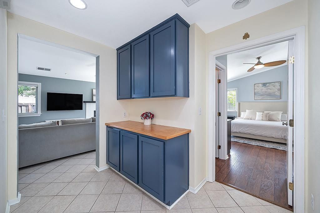 #XXXXhtmlcaption1873898