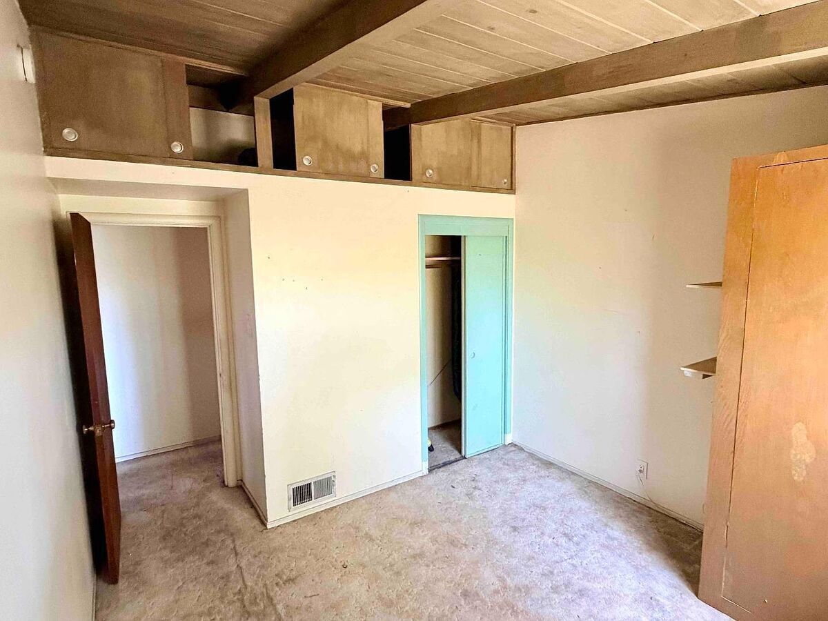 #XXXXhtmlcaption1875536