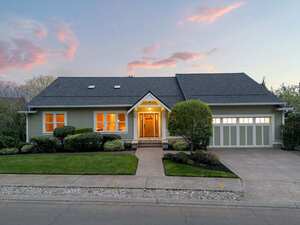 photo 1 of 4112 Orchard Way, Lake Oswego, OR 97035