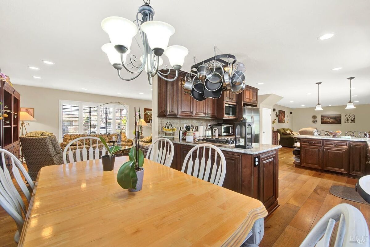 #XXXXhtmlcaption1876145