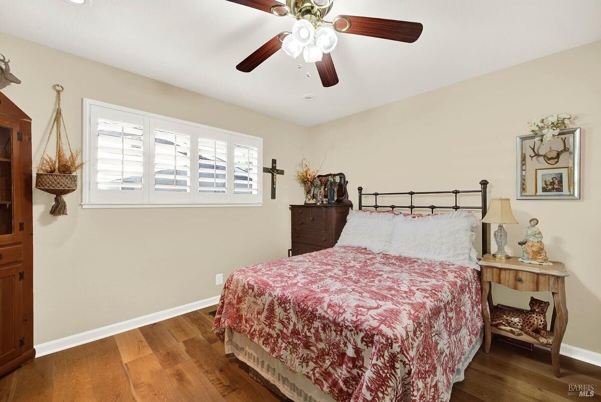 #XXXXhtmlcaption1876164