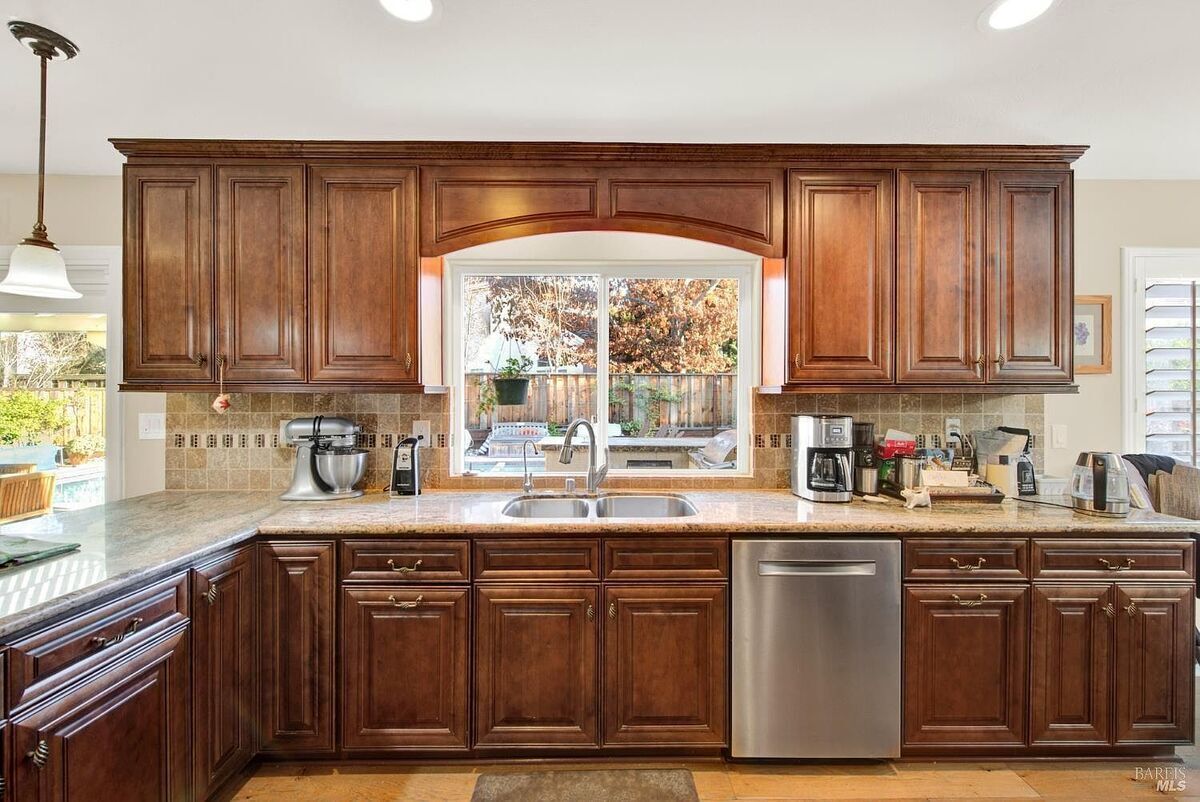 #XXXXhtmlcaption1876150