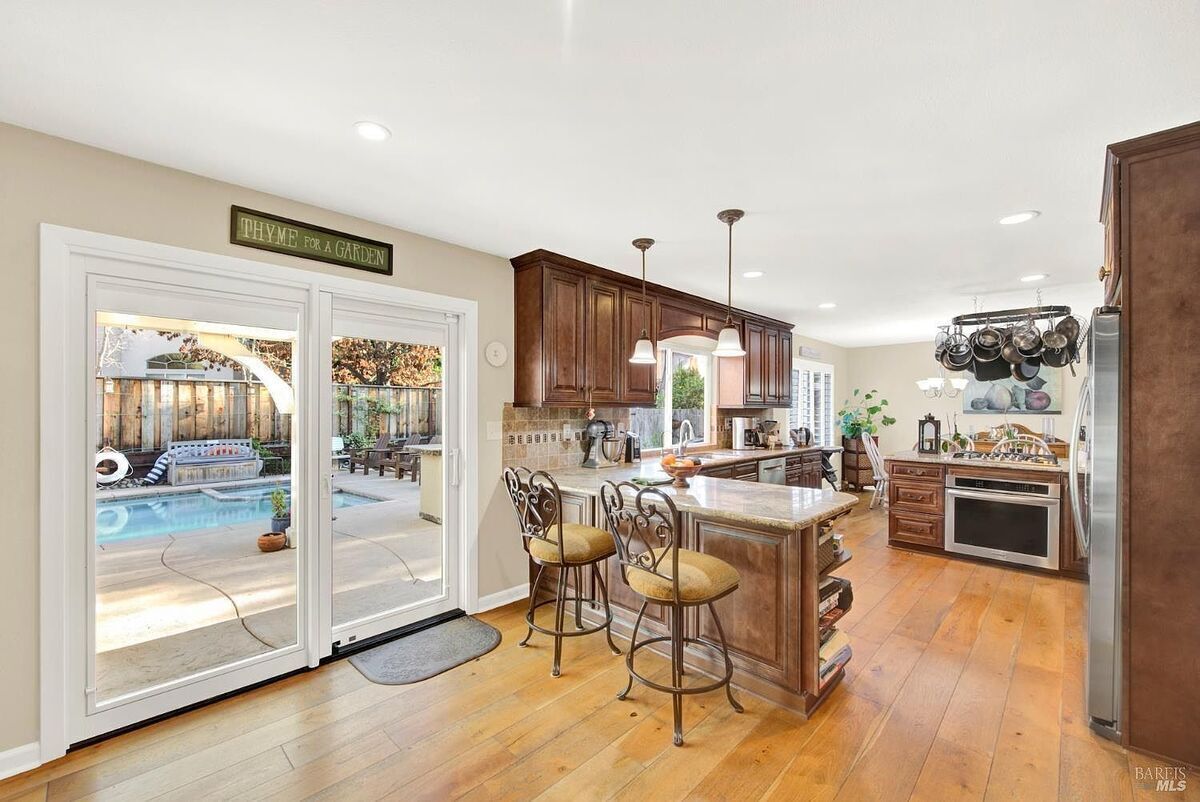 #XXXXhtmlcaption1876147