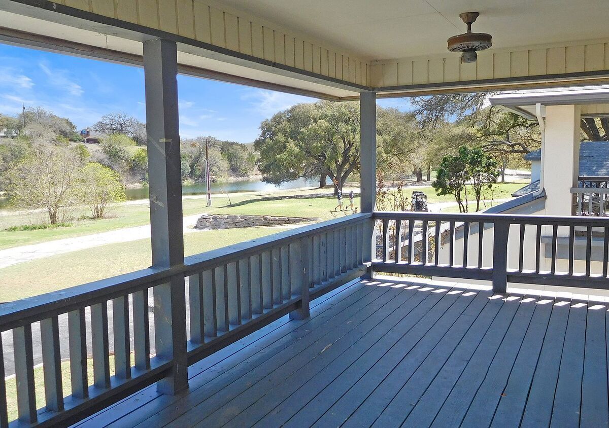 #XXXXhtmlcaption1876211