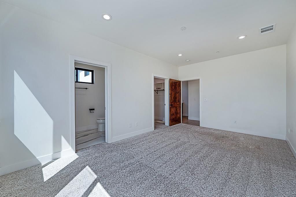 #XXXXhtmlcaption1876932