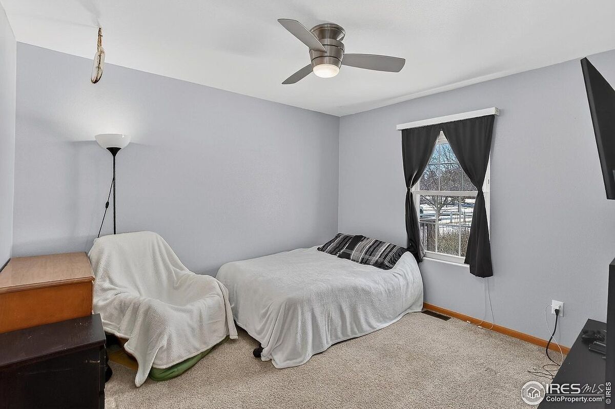 #XXXXhtmlcaption1878048