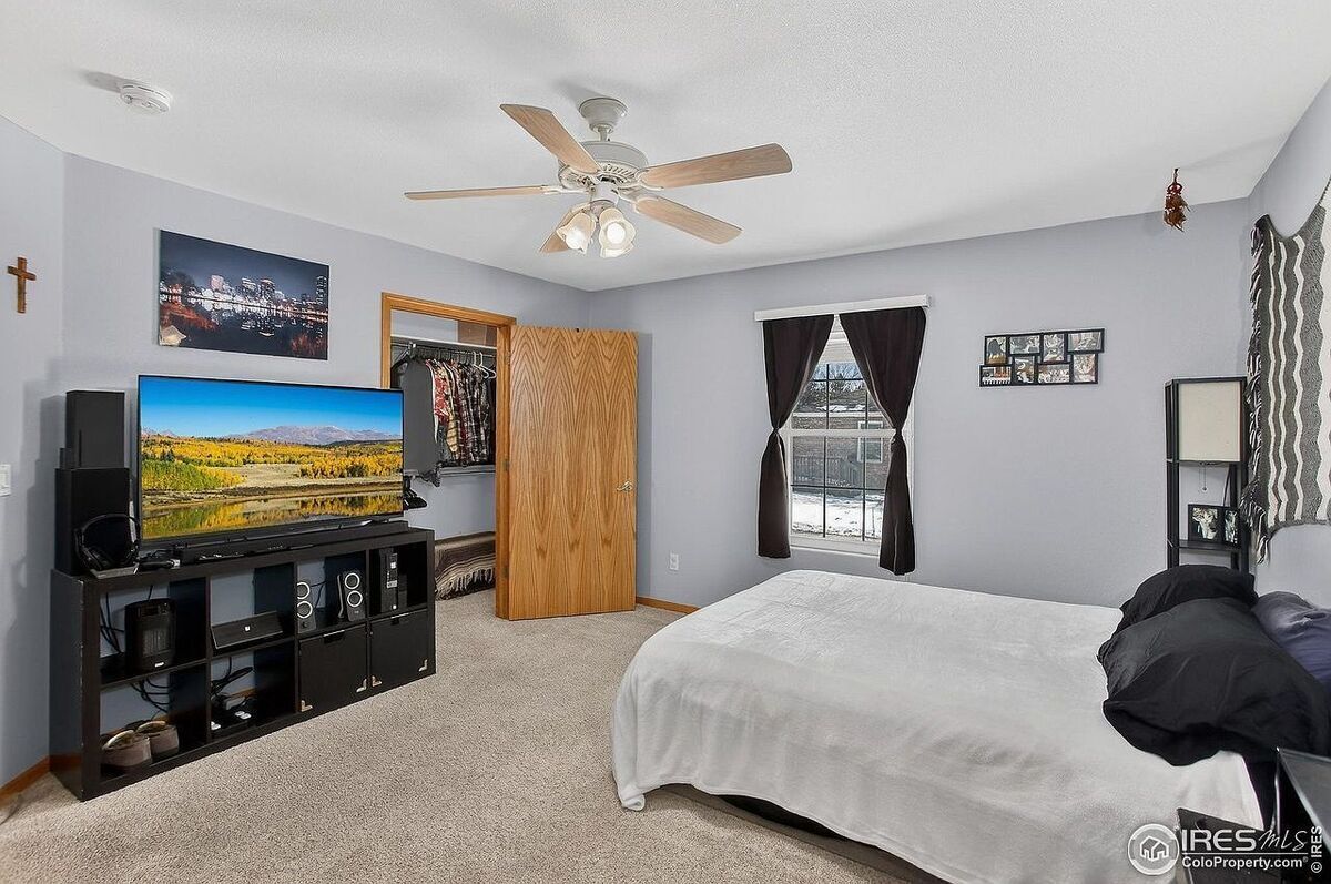 #XXXXhtmlcaption1878044