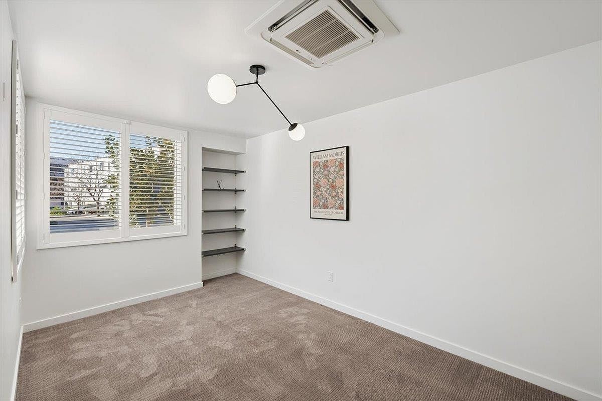 #XXXXhtmlcaption1878982