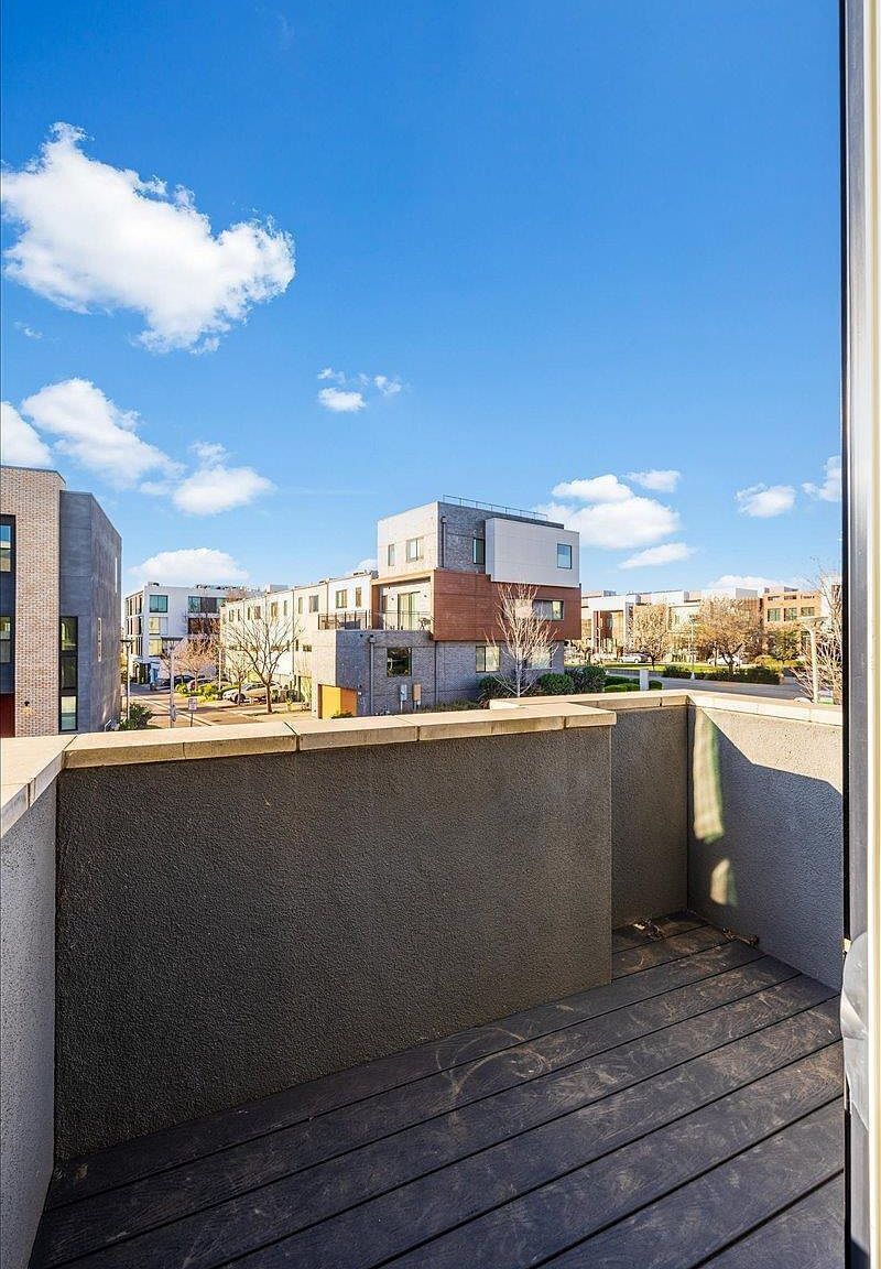 #XXXXhtmlcaption1878966