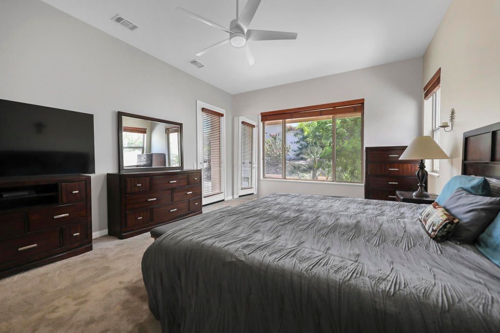 #XXXXhtmlcaption1879694