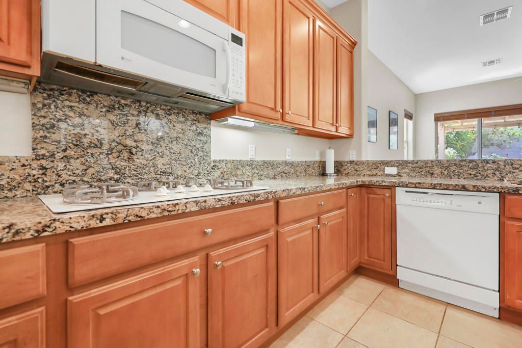 #XXXXhtmlcaption1879688