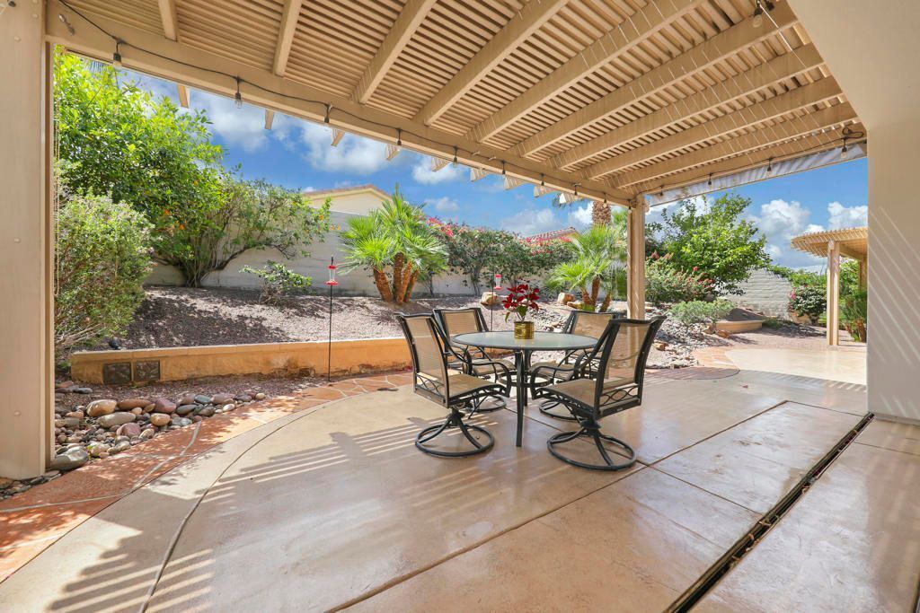 #XXXXhtmlcaption1879700