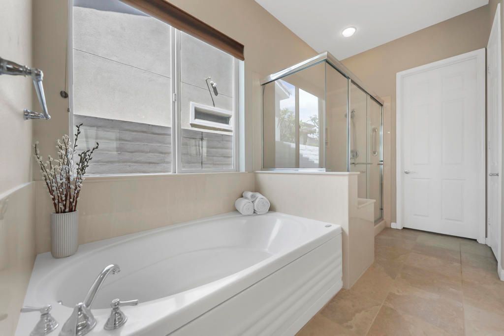 #XXXXhtmlcaption1879696