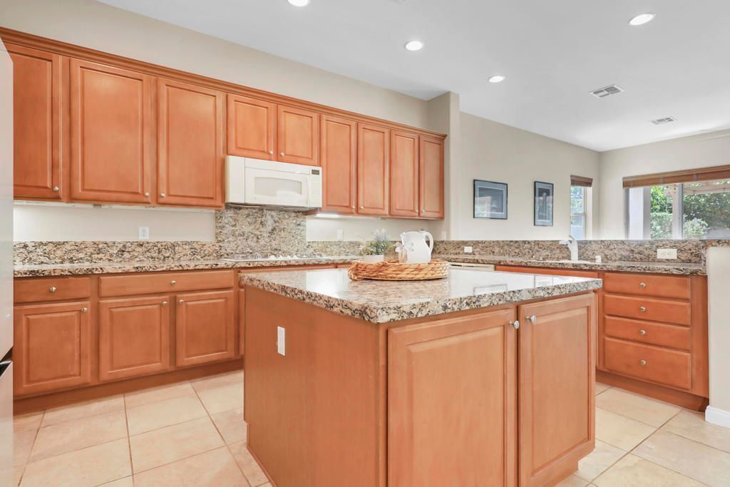 #XXXXhtmlcaption1879687