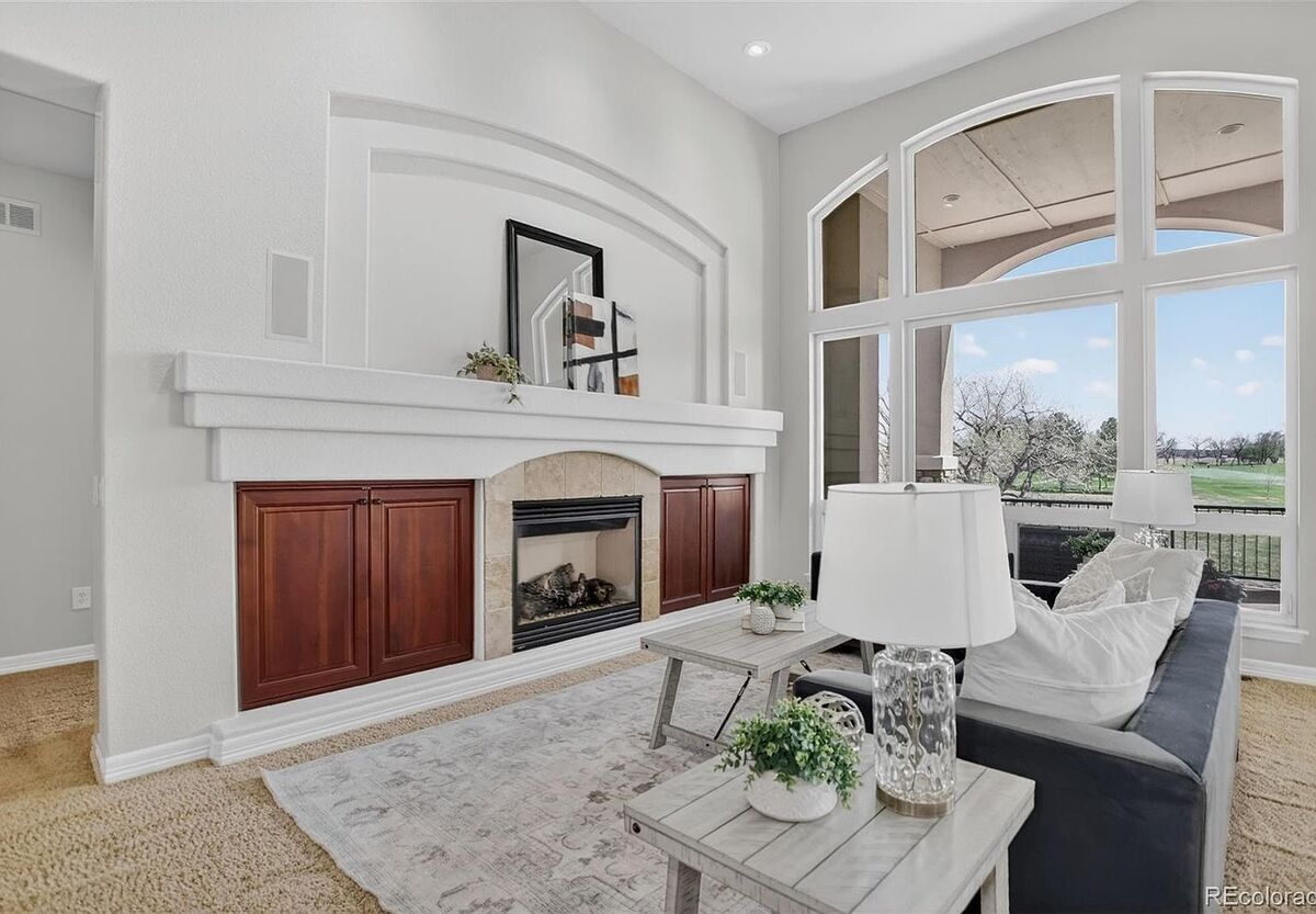 #XXXXhtmlcaption1880044