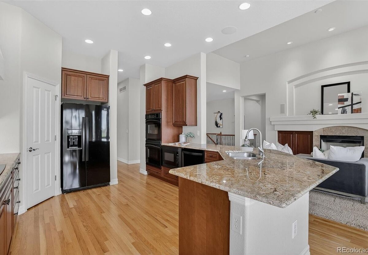 #XXXXhtmlcaption1880050