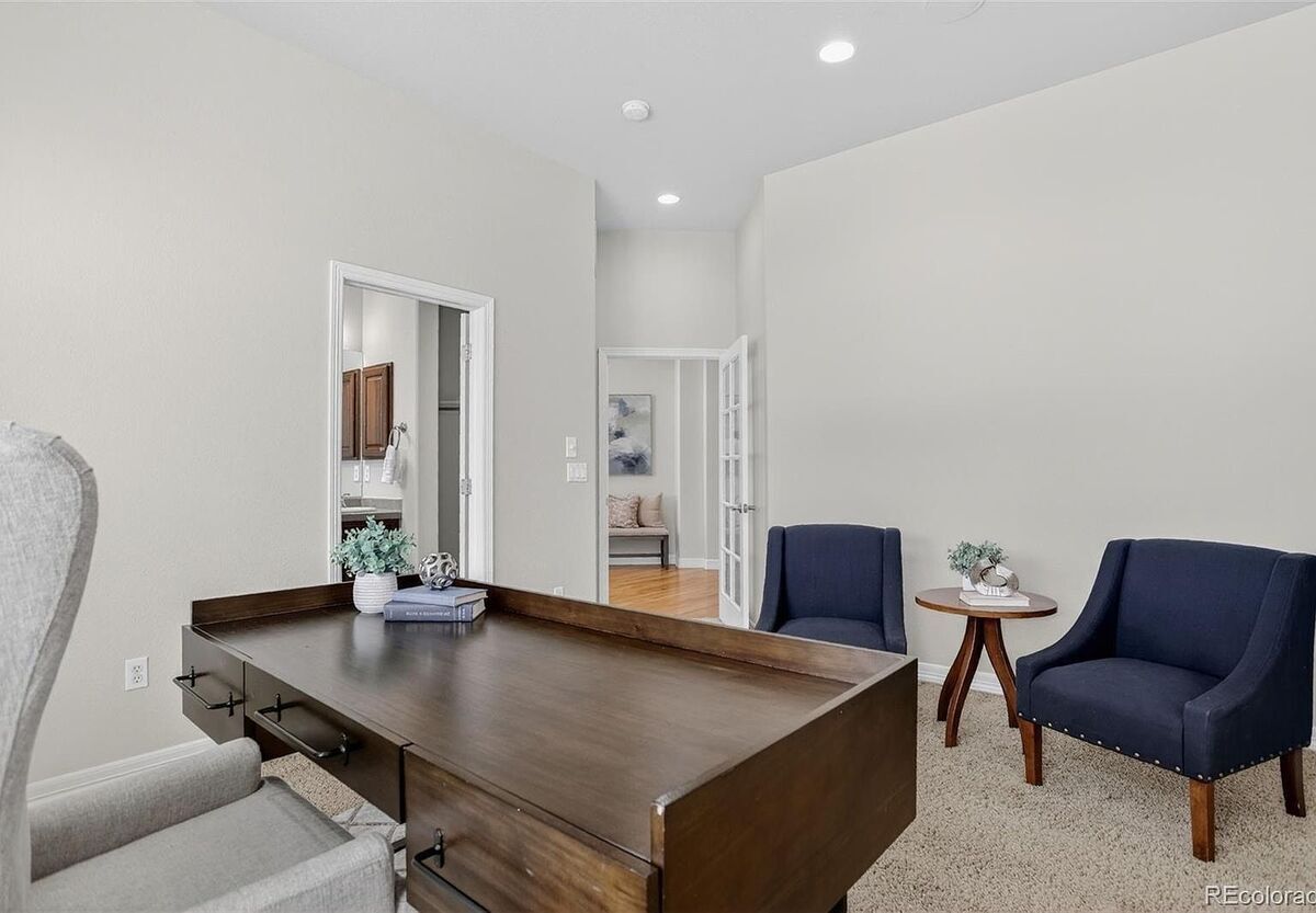 #XXXXhtmlcaption1880062