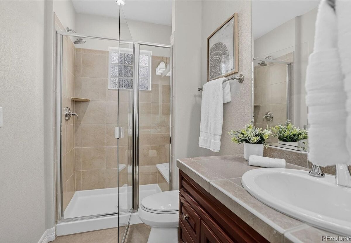 #XXXXhtmlcaption1880063