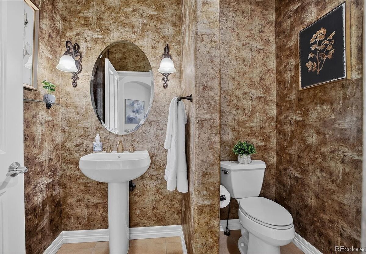 #XXXXhtmlcaption1880064