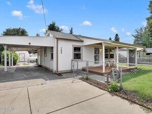 photo 1 of 706 W Davidson Ave, Coeur D Alene, ID 83814